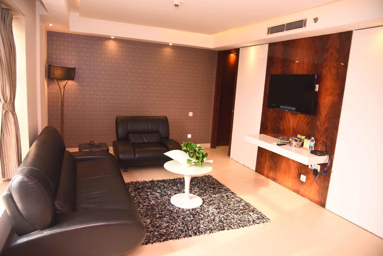 Celesta - Kolkata Hotel Eksteriør billede