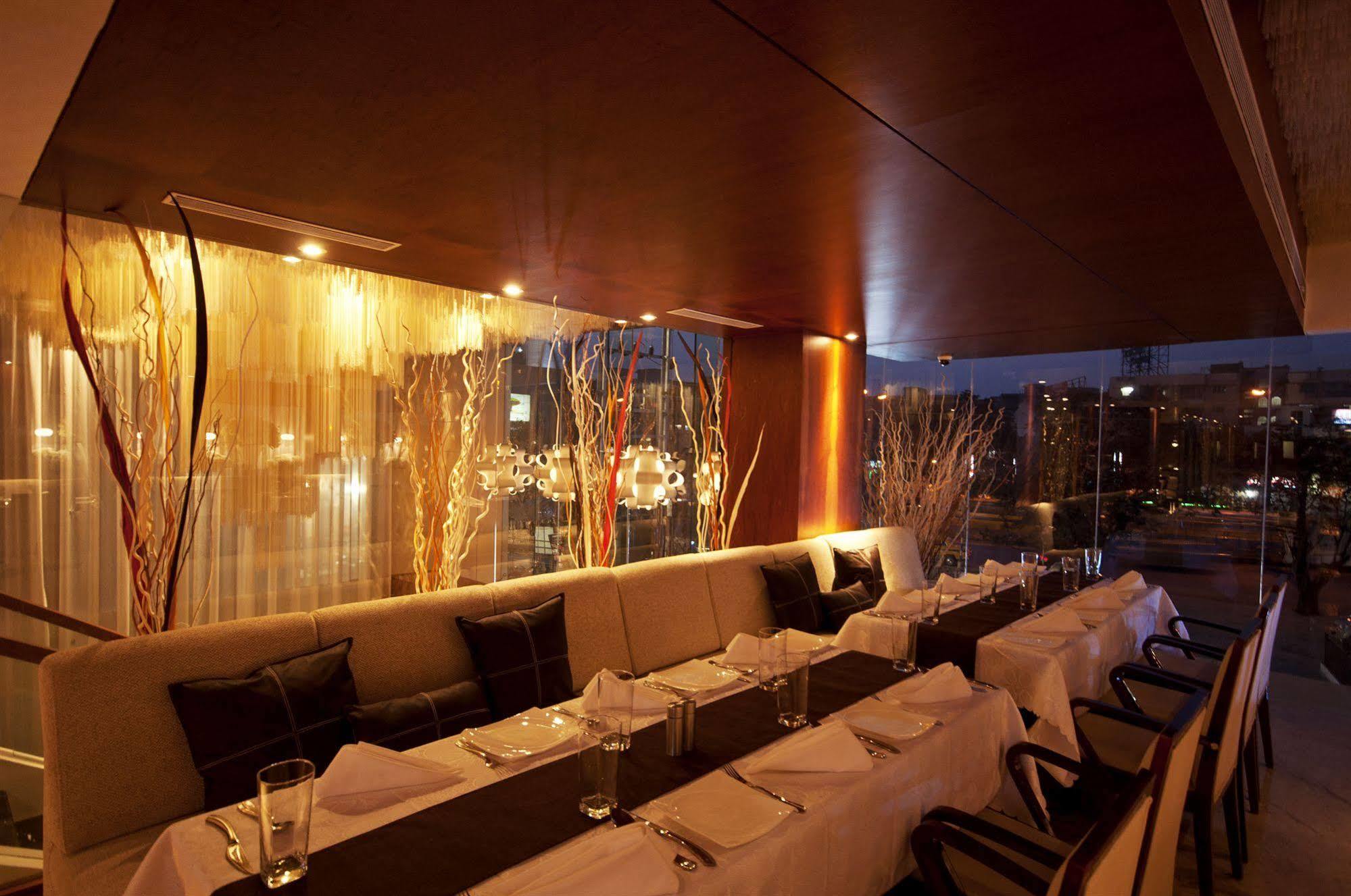 Celesta - Kolkata Hotel Eksteriør billede